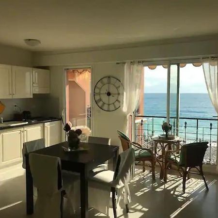 Victoria Bilocale Centro Citta E Vista Mare Apartamento Menton Exterior foto