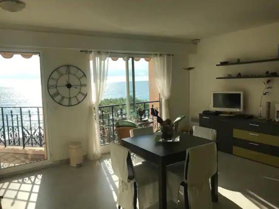 Victoria Bilocale Centro Citta E Vista Mare Apartamento Menton Exterior foto