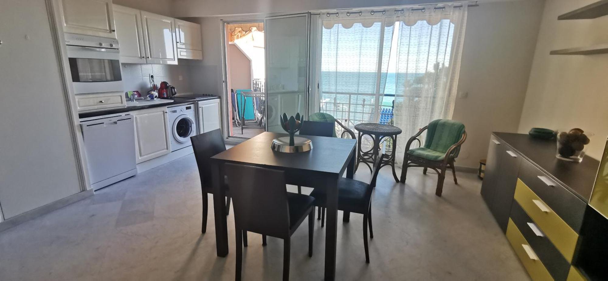 Victoria Bilocale Centro Citta E Vista Mare Apartamento Menton Exterior foto